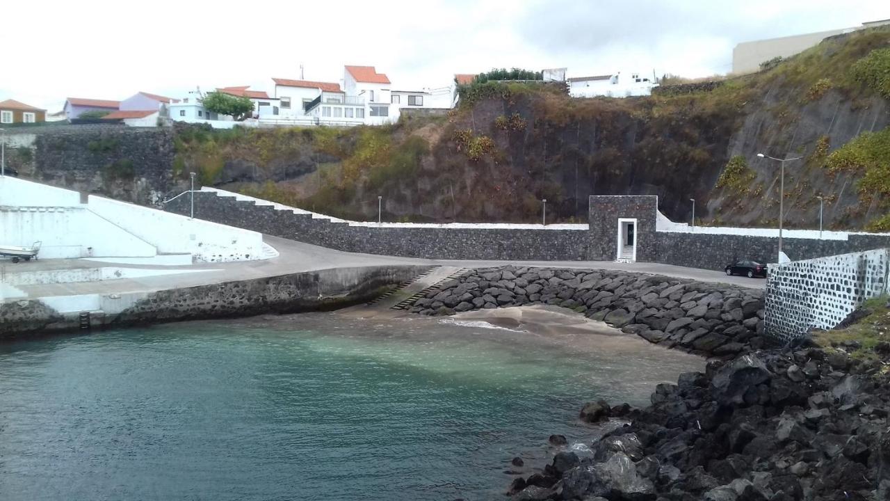 Rocky3 Angra do Heroísmo Exterior foto